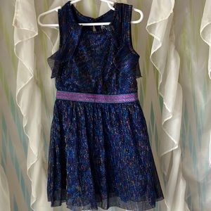 Little Girls WONDER NATION Dress Size: XS (4-5)